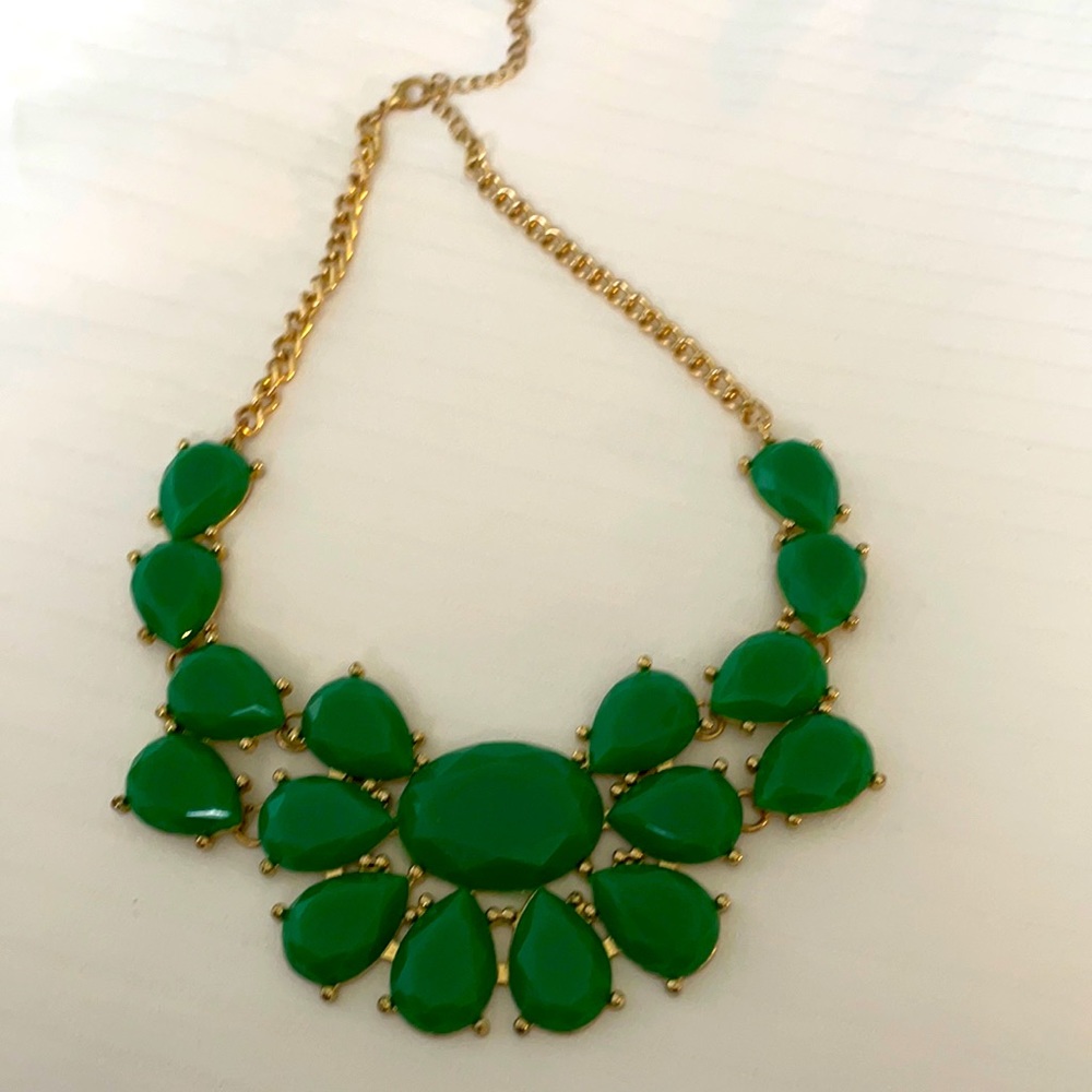Green emerald color statement necklace